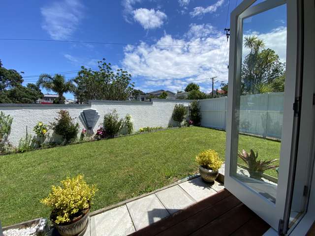 1 Cambrai Avenue Mount Roskill_2