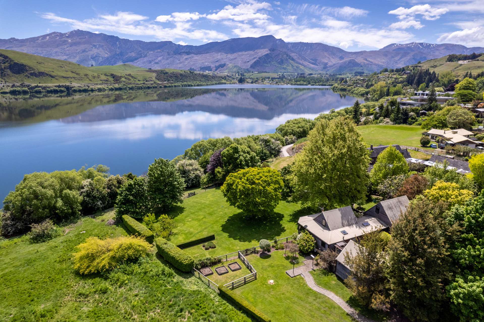 7 Arrowtown-Lake Hayes Road Dalefield/Wakatipu Basin_0