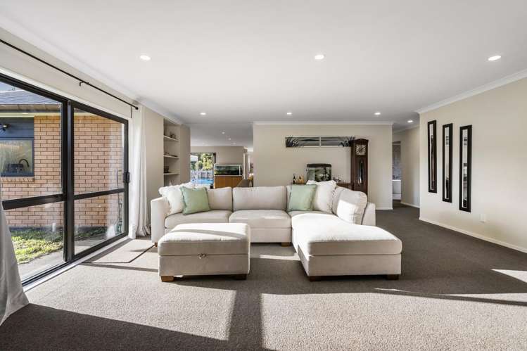 261 Wright Road Dairy Flat_9