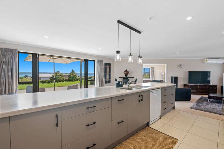 31 Glenroy Place Tikitere_9