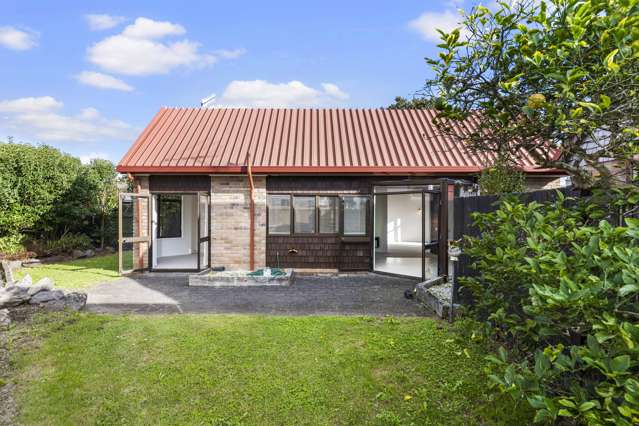 20 Dunkerron Avenue Epsom_1