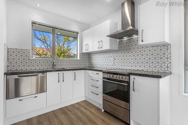 1/10 Stacey Place Woolston_4