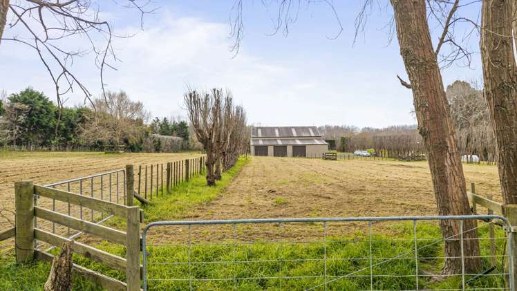 87 Croft Lane Riverhead_10
