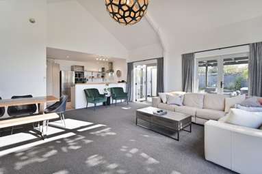 95 Kereru Road_4