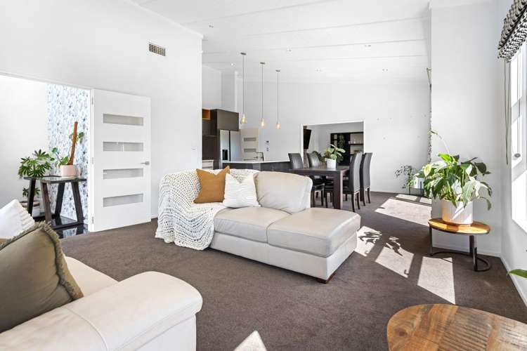 19 Beachvale Drive_3