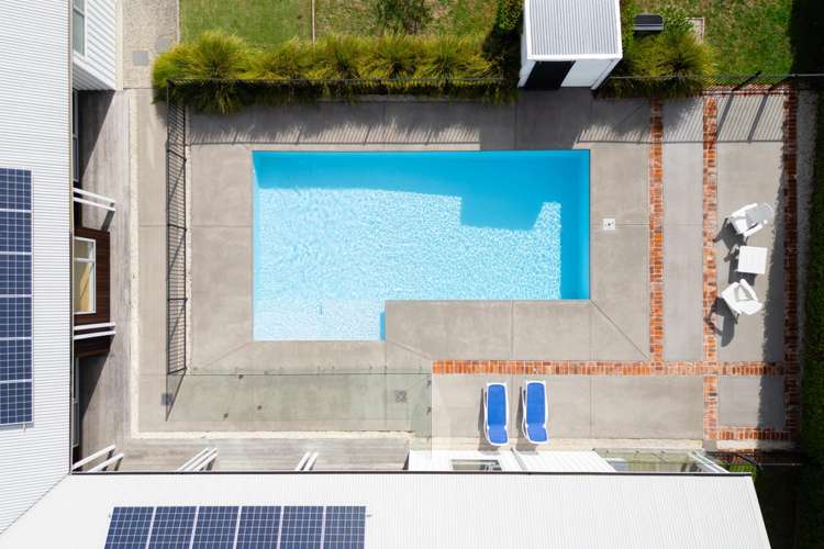 77 Alan Livingston Drive Cambridge_15