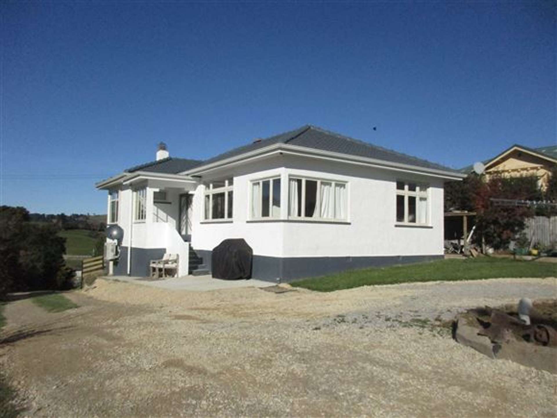 111 Main Road Waikouaiti_0