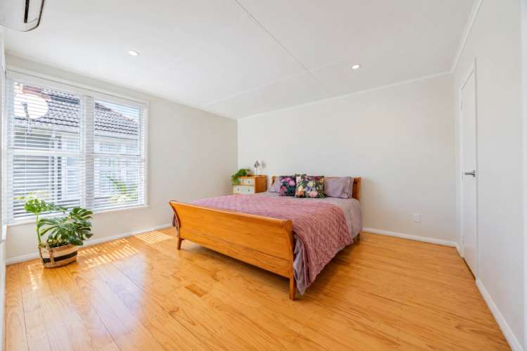 13 Fernwood Place Wai O Taiki Bay_12
