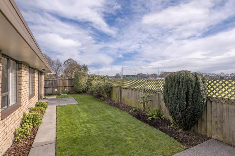 1/18 Sheraton Place Redwood_13