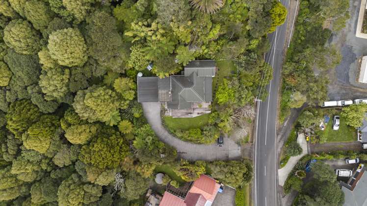 284 Forest Hill Road Waiatarua_37