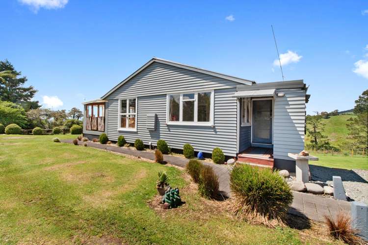 417 Hot Springs Road Hauraki Surrounds_11