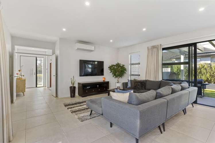 35 Kahawairahi Drive Beachlands_3