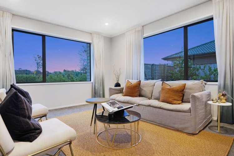 9 Grove Way Riverhead_8