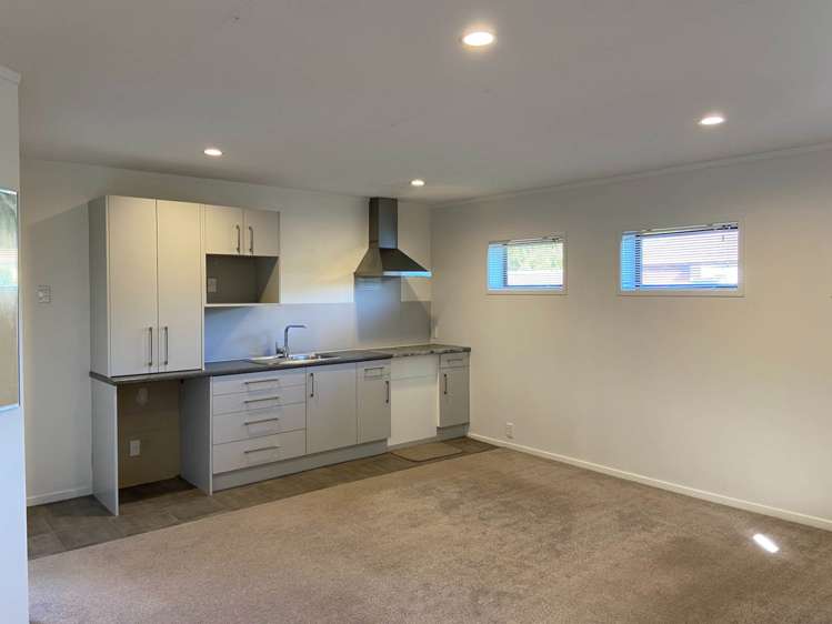 8 Mill End Pahurehure_16