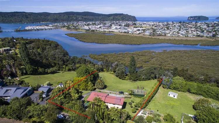 12 Gregory Lane Whangamata_0