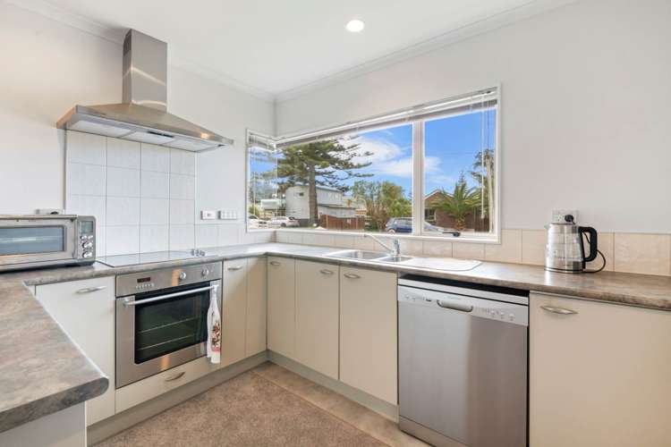 1/14 Milton Road Orewa_8