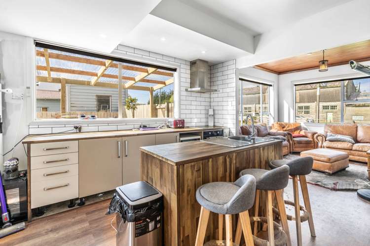 81 Main Street Wairio_6