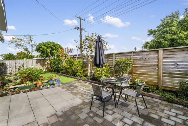 1/20 Lomond Street Takapuna_1