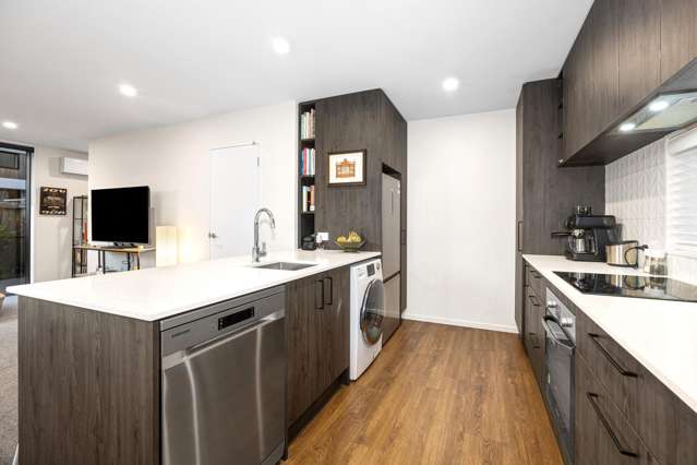 1/329 Lincoln Road Addington_3