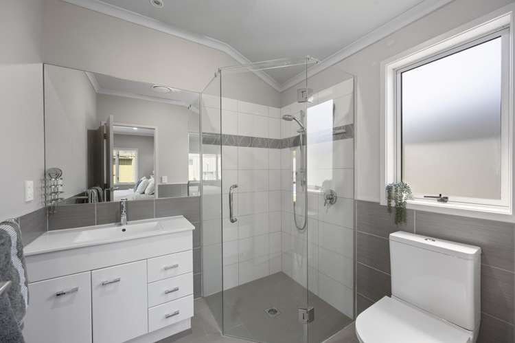 8 Karoola Place Havelock North_6