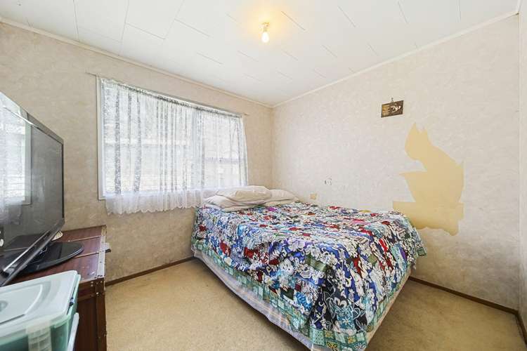 21 Charntay Avenue Clover Park_9