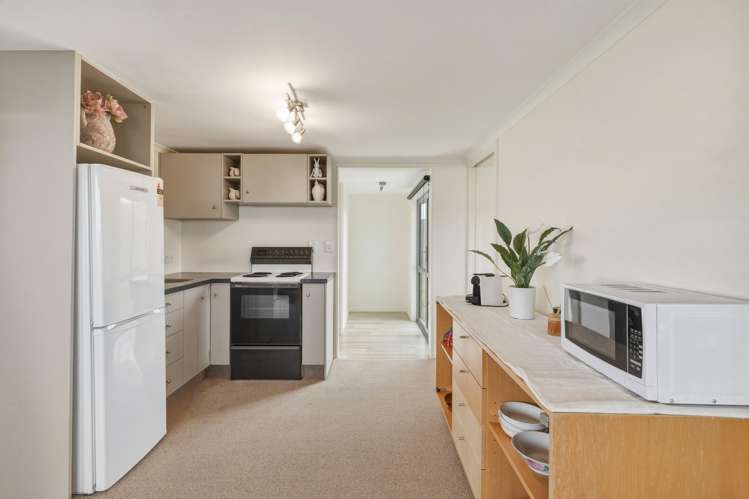 9 Brighton Street Kaka Point_11