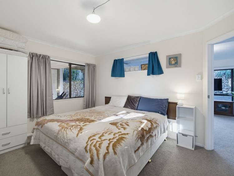 74 Churchill Drive Taradale_13
