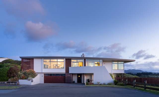 116 Queens Road Waikanae Beach_1