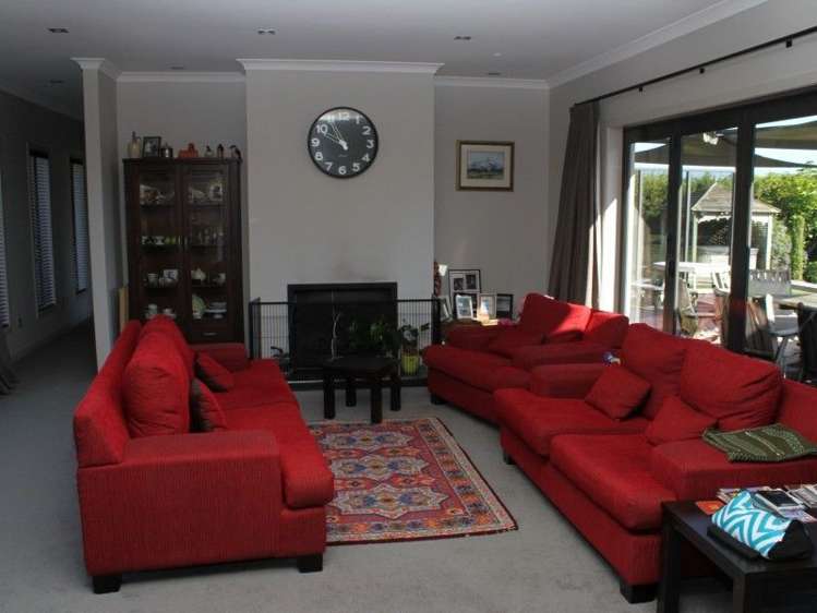 1355 Mountain Road Inglewood_47