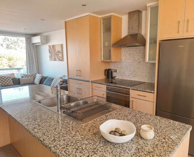 4/37 Daniell Street Newtown_1