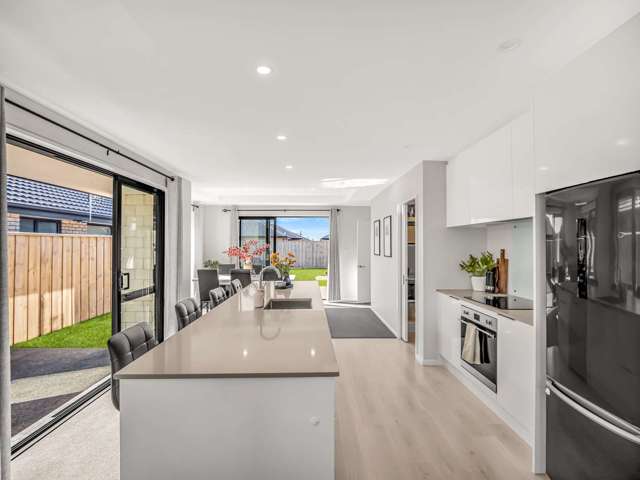 13 Nathaniel Archer Street Woodend_3