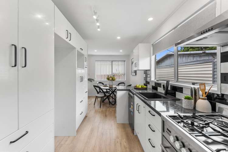 75 Te Irirangi Drive Clover Park_5