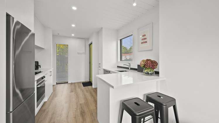 8a Champion Street Edgeware_5