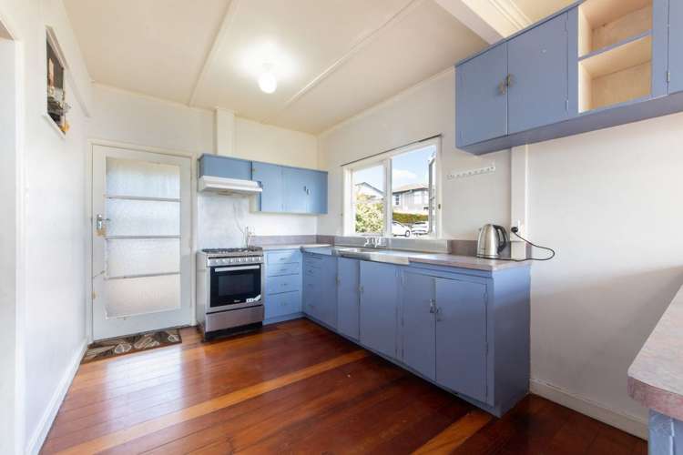 9 Benfield Avenue Mt Albert_7