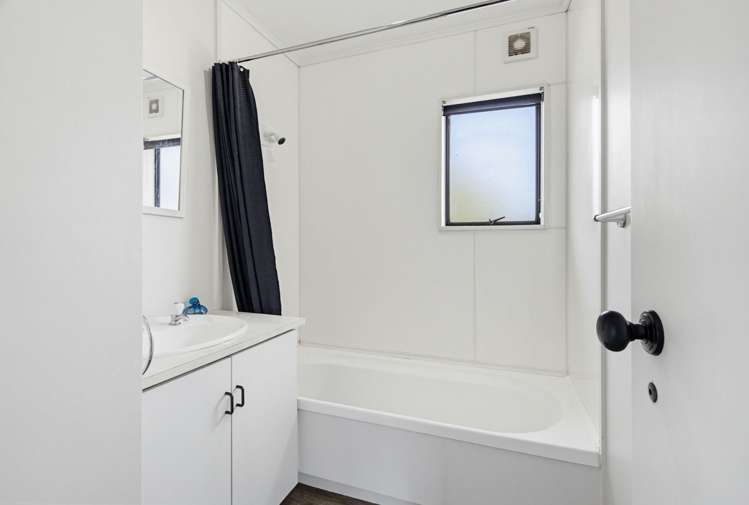 24 Hooper Avenue Pukekohe_16