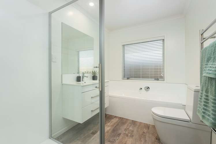 10 Awatira Drive Papamoa_9