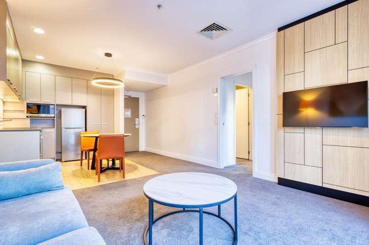 2104/171 Queen Street_4