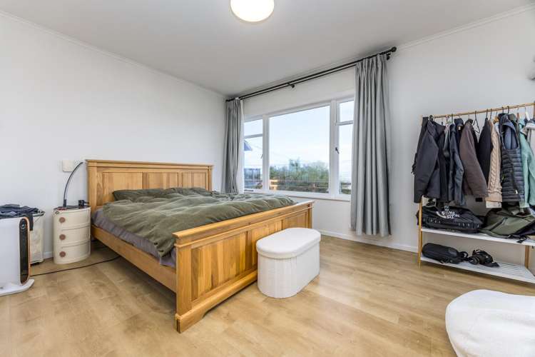 7 Chamberlain Road Massey_9