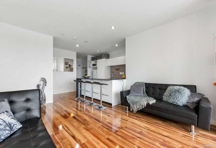 1402/20 Mccrae Way New Lynn_3