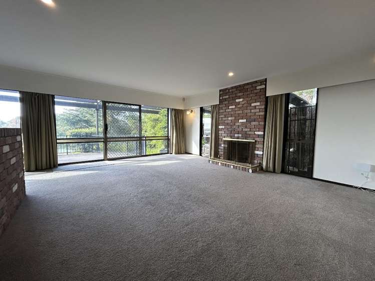 124 Bramley Drive Farm Cove_6