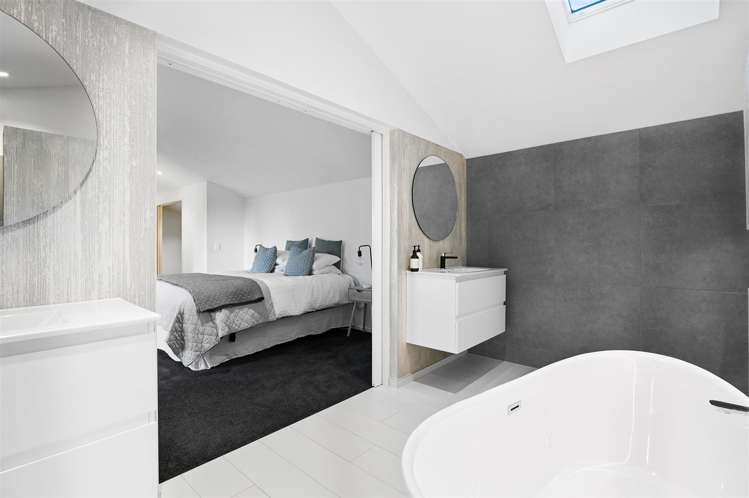 68 Blighs Road Strowan_12