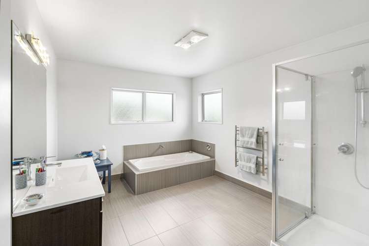 36 Applefield Court Northwood_20