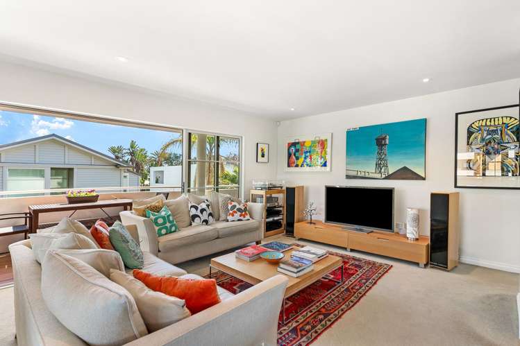 1/9 Curran Street Herne Bay_2