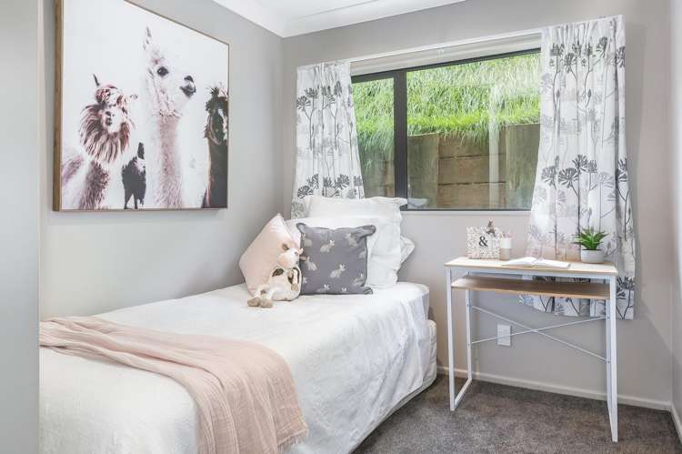 27 Moonsail Drive Whitby_11