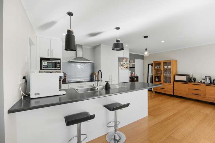 49 Cityview Place Massey_3