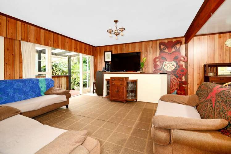 42 Lauderdale Road Birkdale_7