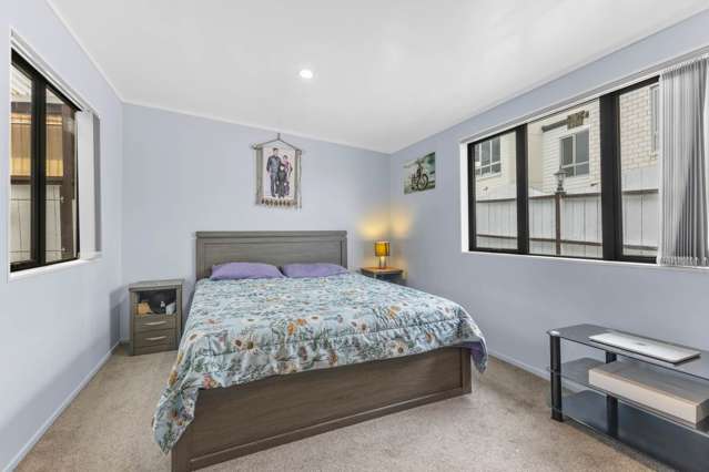 2/86 Alfriston Road Manurewa East_2