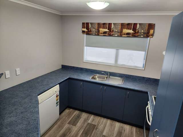 34 Farnborough Drive Nawton_3