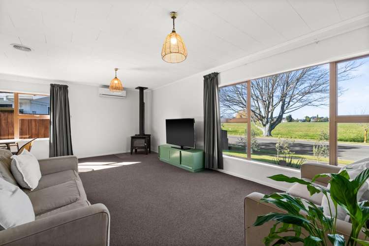 47 Westminster Avenue Tamatea_9