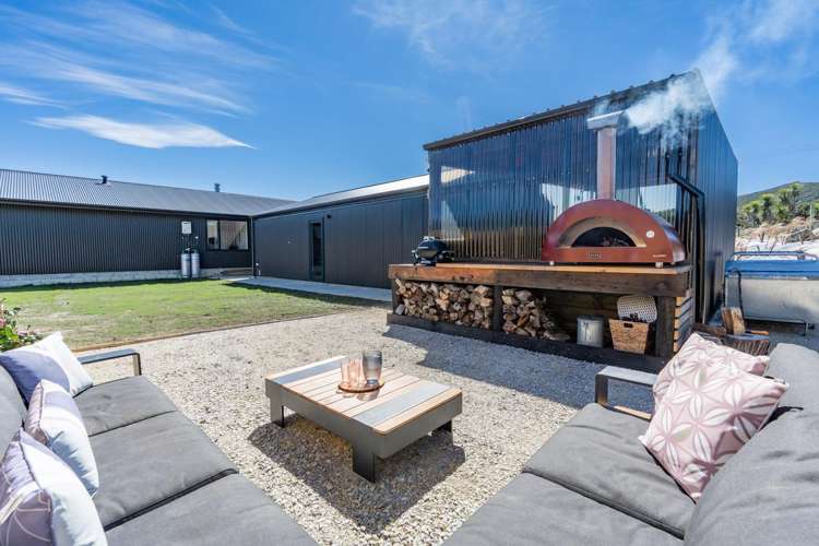 156 Dons Creek Road Waitati_33